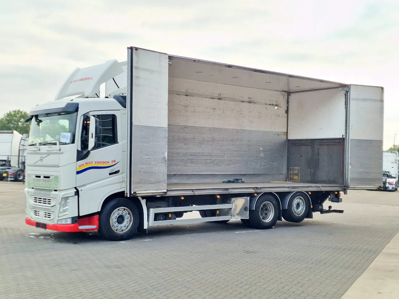 Volvo FH 13.460 lowroof 6x2 - Box with Sidedoors - 480 WB - Full air - Kamion sandučar: slika Volvo FH 13.460 lowroof 6x2 - Box with Sidedoors - 480 WB - Full air - Kamion sandučar Volvo FH 13.460 lowroof 6x2 - Box with Sidedoors - 480 WB - Full air - Kamion sandučar: slika Volvo FH 13.460 lowroof 6x2 - Box with Sidedoors - 480 WB - Full air - Kamion sandučar