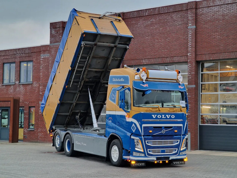 Volvo FH 13.540 Globetrotter 6x2 - 3 way tipper - Full air - I parkcool - Custom interior - Kiper: slika Volvo FH 13.540 Globetrotter 6x2 - 3 way tipper - Full air - I parkcool - Custom interior - Kiper Volvo FH 13.540 Globetrotter 6x2 - 3 way tipper - Full air - I parkcool - Custom interior - Kiper: slika Volvo FH 13.540 Globetrotter 6x2 - 3 way tipper - Full air - I parkcool - Custom interior - Kiper