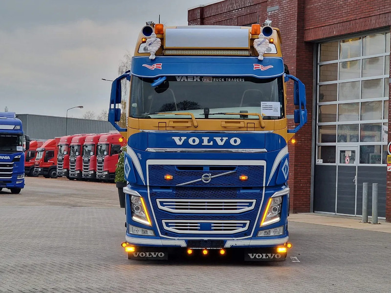Volvo FH 13.540 Globetrotter 6x2 - 3 way tipper - Full air - I parkcool - Custom interior - Kiper: slika Volvo FH 13.540 Globetrotter 6x2 - 3 way tipper - Full air - I parkcool - Custom interior - Kiper Volvo FH 13.540 Globetrotter 6x2 - 3 way tipper - Full air - I parkcool - Custom interior - Kiper: slika Volvo FH 13.540 Globetrotter 6x2 - 3 way tipper - Full air - I parkcool - Custom interior - Kiper