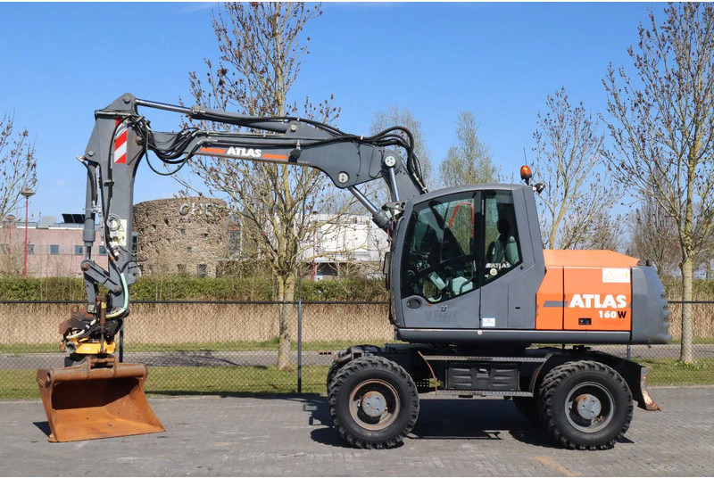 Atlas 160W | ENGCON | BUCKET | DOZERBLADE | 2-PIECE BOOM - Bager na kotačima: slika Atlas 160W | ENGCON | BUCKET | DOZERBLADE | 2-PIECE BOOM - Bager na kotačima Atlas 160W | ENGCON | BUCKET | DOZERBLADE | 2-PIECE BOOM - Bager na kotačima: slika Atlas 160W | ENGCON | BUCKET | DOZERBLADE | 2-PIECE BOOM - Bager na kotačima