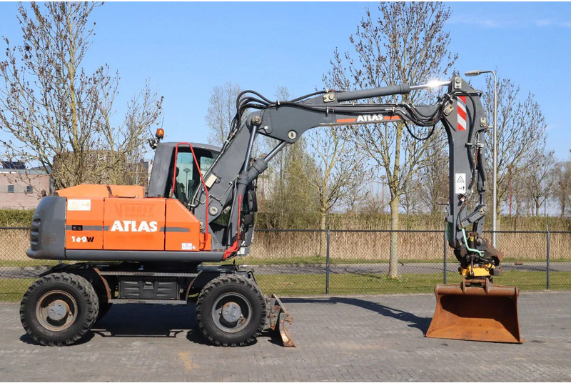 Atlas 160W | ENGCON | BUCKET | DOZERBLADE | 2-PIECE BOOM - Bager na kotačima: slika Atlas 160W | ENGCON | BUCKET | DOZERBLADE | 2-PIECE BOOM - Bager na kotačima Atlas 160W | ENGCON | BUCKET | DOZERBLADE | 2-PIECE BOOM - Bager na kotačima: slika Atlas 160W | ENGCON | BUCKET | DOZERBLADE | 2-PIECE BOOM - Bager na kotačima