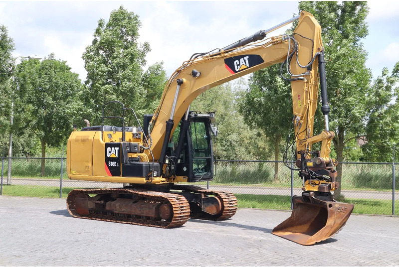 Caterpillar 316 EL | BUCKET | QUICK COUPLER - Bager gusjeničar: slika Caterpillar 316 EL | BUCKET | QUICK COUPLER - Bager gusjeničar Caterpillar 316 EL | BUCKET | QUICK COUPLER - Bager gusjeničar: slika Caterpillar 316 EL | BUCKET | QUICK COUPLER - Bager gusjeničar