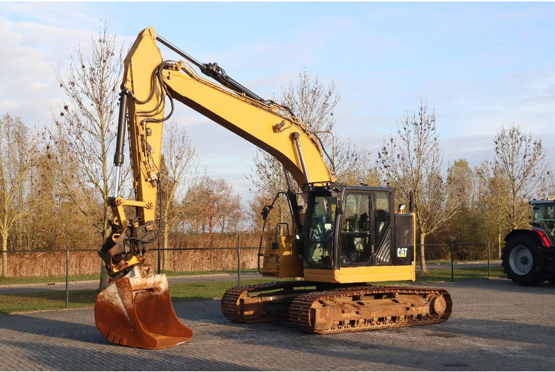 Caterpillar 325 F LCR | ROTOTILT | BUCKET | GPS PREPARED - Bager gusjeničar: slika Caterpillar 325 F LCR | ROTOTILT | BUCKET | GPS PREPARED - Bager gusjeničar Caterpillar 325 F LCR | ROTOTILT | BUCKET | GPS PREPARED - Bager gusjeničar: slika Caterpillar 325 F LCR | ROTOTILT | BUCKET | GPS PREPARED - Bager gusjeničar