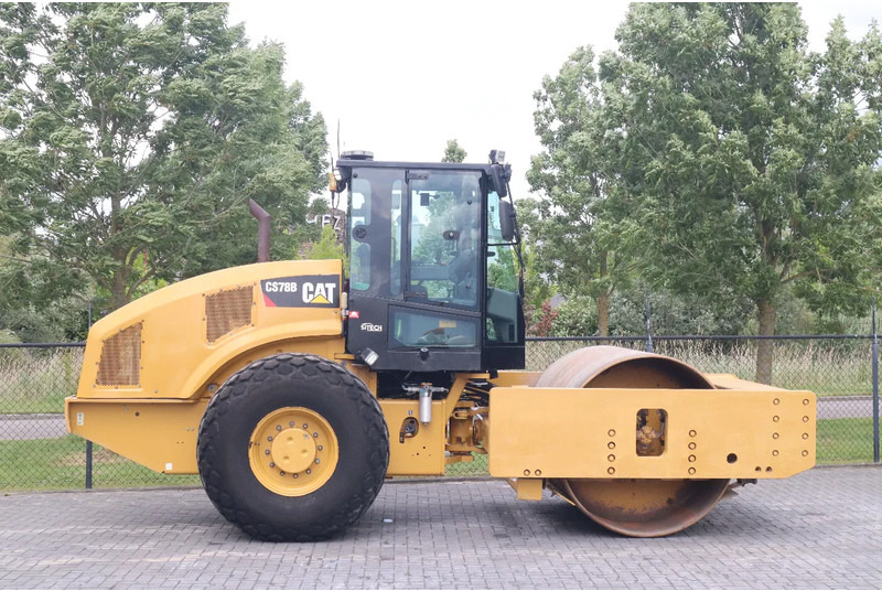 Caterpillar CS78B | TRIMBLE GPS | GOOD CONDITION - Valjak: slika Caterpillar CS78B | TRIMBLE GPS | GOOD CONDITION - Valjak Caterpillar CS78B | TRIMBLE GPS | GOOD CONDITION - Valjak: slika Caterpillar CS78B | TRIMBLE GPS | GOOD CONDITION - Valjak