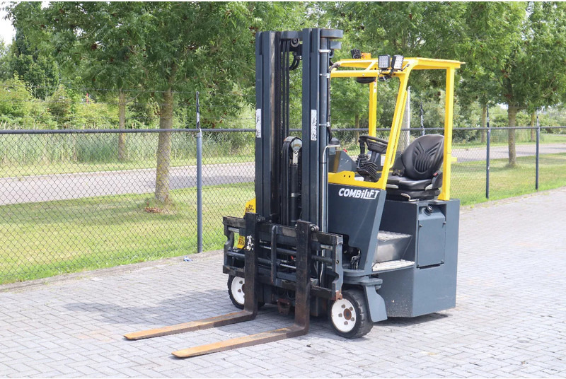 4-smjerni regalni viličar Combilift CB3000 | 2.5 TON | 6 METER | TRIPLEX | SIDESHIFT: slika 4-smjerni regalni viličar Combilift CB3000 | 2.5 TON | 6 METER | TRIPLEX | SIDESHIFT