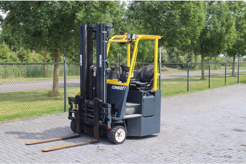 Combilift CB3000 | 2.5 TON | 6 METER | TRIPLEX | SIDESHIFT - 4-smjerni regalni viličar: slika Combilift CB3000 | 2.5 TON | 6 METER | TRIPLEX | SIDESHIFT - 4-smjerni regalni viličar Combilift CB3000 | 2.5 TON | 6 METER | TRIPLEX | SIDESHIFT - 4-smjerni regalni viličar: slika Combilift CB3000 | 2.5 TON | 6 METER | TRIPLEX | SIDESHIFT - 4-smjerni regalni viličar