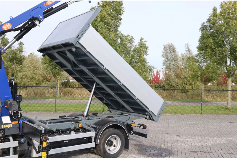 Mali kamion kiper FUSO Canter 7C18 | 4X2 | 3-WAY TIPPER | PM 6.5 KRAN /CRANE: slika Mali kamion kiper FUSO Canter 7C18 | 4X2 | 3-WAY TIPPER | PM 6.5 KRAN /CRANE