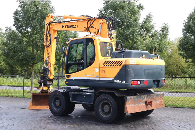Hyundai ROBEX 140W-9A | ROTOTILT | BUCKET | ONLY 3502 HOUR! | GOOD TIRES - Bager na kotačima: slika Hyundai ROBEX 140W-9A | ROTOTILT | BUCKET | ONLY 3502 HOUR! | GOOD TIRES - Bager na kotačima Hyundai ROBEX 140W-9A | ROTOTILT | BUCKET | ONLY 3502 HOUR! | GOOD TIRES - Bager na kotačima: slika Hyundai ROBEX 140W-9A | ROTOTILT | BUCKET | ONLY 3502 HOUR! | GOOD TIRES - Bager na kotačima