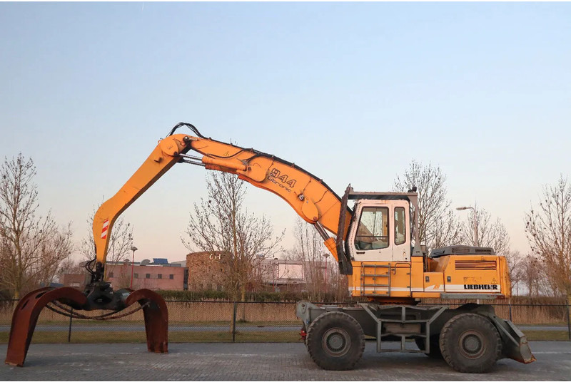 Liebherr A944 B HD | LOG GRAPPLE | HOLZGREIFER | TIMBER - Stroj za rukovanje otpadom: slika Liebherr A944 B HD | LOG GRAPPLE | HOLZGREIFER | TIMBER - Stroj za rukovanje otpadom Liebherr A944 B HD | LOG GRAPPLE | HOLZGREIFER | TIMBER - Stroj za rukovanje otpadom: slika Liebherr A944 B HD | LOG GRAPPLE | HOLZGREIFER | TIMBER - Stroj za rukovanje otpadom