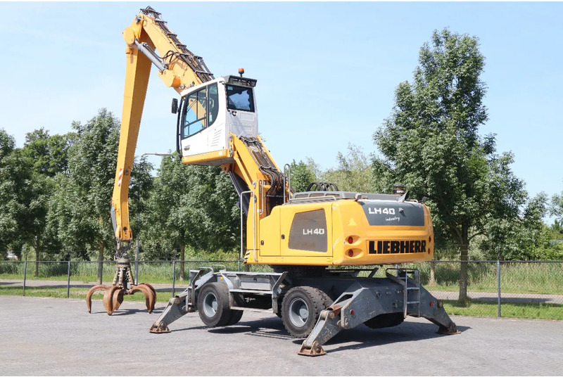 Liebherr LH 40 M LITRONIC | GRAB | QUICK COUPLER | 16 METER - Stroj za rukovanje otpadom: slika Liebherr LH 40 M LITRONIC | GRAB | QUICK COUPLER | 16 METER - Stroj za rukovanje otpadom Liebherr LH 40 M LITRONIC | GRAB | QUICK COUPLER | 16 METER - Stroj za rukovanje otpadom: slika Liebherr LH 40 M LITRONIC | GRAB | QUICK COUPLER | 16 METER - Stroj za rukovanje otpadom