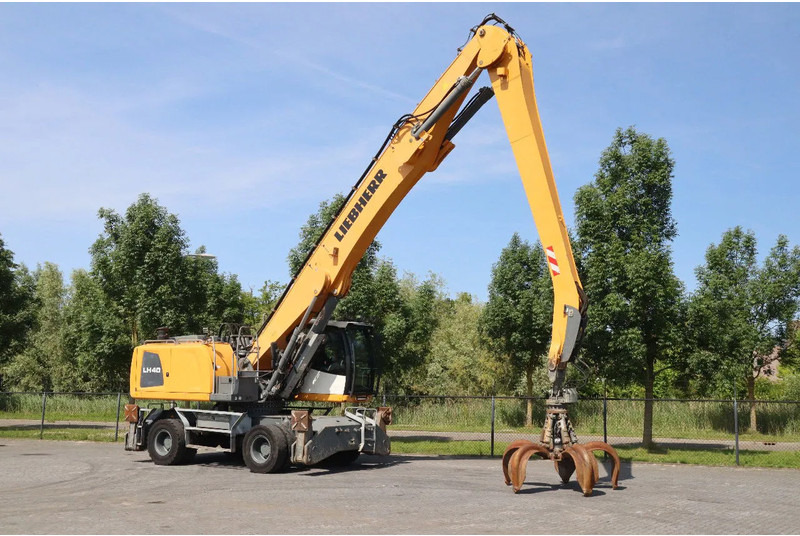 Liebherr LH 40 M LITRONIC | GRAB | QUICK COUPLER | 16 METER - Bager na kotačima: slika Liebherr LH 40 M LITRONIC | GRAB | QUICK COUPLER | 16 METER - Bager na kotačima Liebherr LH 40 M LITRONIC | GRAB | QUICK COUPLER | 16 METER - Bager na kotačima: slika Liebherr LH 40 M LITRONIC | GRAB | QUICK COUPLER | 16 METER - Bager na kotačima
