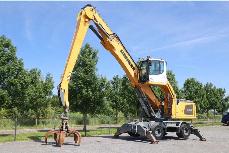 Liebherr LH 40 M LITRONIC | GRAB | QUICK COUPLER | 16 METER - Bager na kotačima: slika Liebherr LH 40 M LITRONIC | GRAB | QUICK COUPLER | 16 METER - Bager na kotačima Liebherr LH 40 M LITRONIC | GRAB | QUICK COUPLER | 16 METER - Bager na kotačima: slika Liebherr LH 40 M LITRONIC | GRAB | QUICK COUPLER | 16 METER - Bager na kotačima