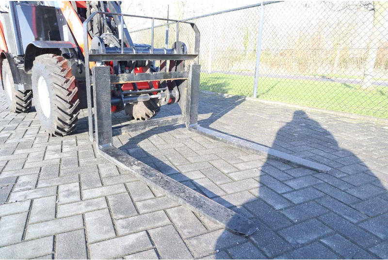 Utovarivač na kotačima Manitou MLA 2-25 H | FORKS | QUICK COUPLER | NEW UNUSED: slika Utovarivač na kotačima Manitou MLA 2-25 H | FORKS | QUICK COUPLER | NEW UNUSED