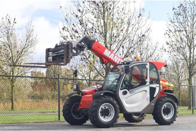 Manitou MLT 625-75 | HYDR. FORKS | AIRCO - Teleskopski rukovatelj: slika Manitou MLT 625-75 | HYDR. FORKS | AIRCO - Teleskopski rukovatelj Manitou MLT 625-75 | HYDR. FORKS | AIRCO - Teleskopski rukovatelj: slika Manitou MLT 625-75 | HYDR. FORKS | AIRCO - Teleskopski rukovatelj