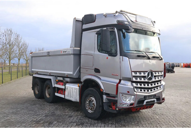 Mercedes-Benz Arocs 2658 2858 | 6X4 | ENGINE PROBLEM EURO 6 | RETARDER - Kiper: slika Mercedes-Benz Arocs 2658 2858 | 6X4 | ENGINE PROBLEM EURO 6 | RETARDER - Kiper Mercedes-Benz Arocs 2658 2858 | 6X4 | ENGINE PROBLEM EURO 6 | RETARDER - Kiper: slika Mercedes-Benz Arocs 2658 2858 | 6X4 | ENGINE PROBLEM EURO 6 | RETARDER - Kiper