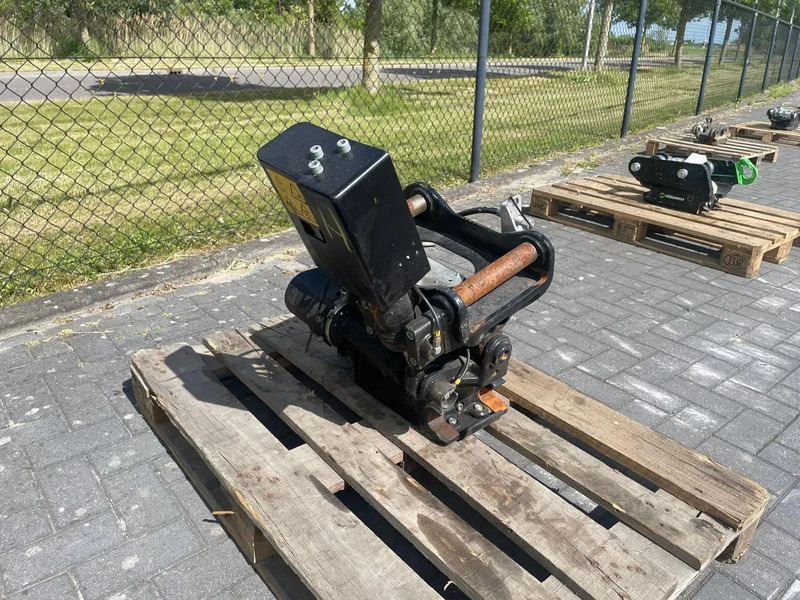 STEELWRIST STEELWRIST X06 S40 | TILT ROTATOR | VLS | FPL | RF | NEW / UNUSED - Tiltrotator za Građevinski strojevi: slika STEELWRIST STEELWRIST X06 S40 | TILT ROTATOR | VLS | FPL | RF | NEW / UNUSED - Tiltrotator za Građevinski strojevi STEELWRIST STEELWRIST X06 S40 | TILT ROTATOR | VLS | FPL | RF | NEW / UNUSED - Tiltrotator za Građevinski strojevi: slika STEELWRIST STEELWRIST X06 S40 | TILT ROTATOR | VLS | FPL | RF | NEW / UNUSED - Tiltrotator za Građevinski strojevi