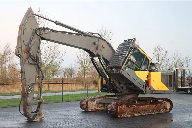 Volvo EC 250 EL | OILQUICK | DYNASET | TILT CABIN - Bager gusjeničar: slika Volvo EC 250 EL | OILQUICK | DYNASET | TILT CABIN - Bager gusjeničar Volvo EC 250 EL | OILQUICK | DYNASET | TILT CABIN - Bager gusjeničar: slika Volvo EC 250 EL | OILQUICK | DYNASET | TILT CABIN - Bager gusjeničar