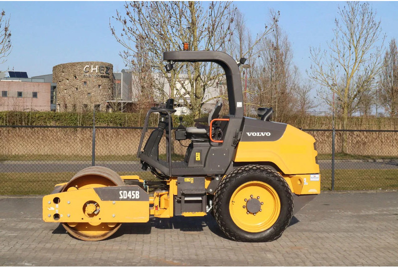 Volvo SD45B | GOOD CONDIITON | LOW HOURS - Valjak: slika Volvo SD45B | GOOD CONDIITON | LOW HOURS - Valjak Volvo SD45B | GOOD CONDIITON | LOW HOURS - Valjak: slika Volvo SD45B | GOOD CONDIITON | LOW HOURS - Valjak