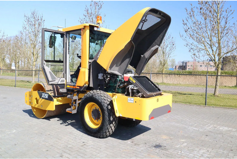 Zakup Volvo SD75B | SD 75 B | NEW / UNUSED | 1 YEAR WARRANTY Volvo SD75B | SD 75 B | NEW / UNUSED | 1 YEAR WARRANTY: slika Zakup Volvo SD75B | SD 75 B | NEW / UNUSED | 1 YEAR WARRANTY Volvo SD75B | SD 75 B | NEW / UNUSED | 1 YEAR WARRANTY