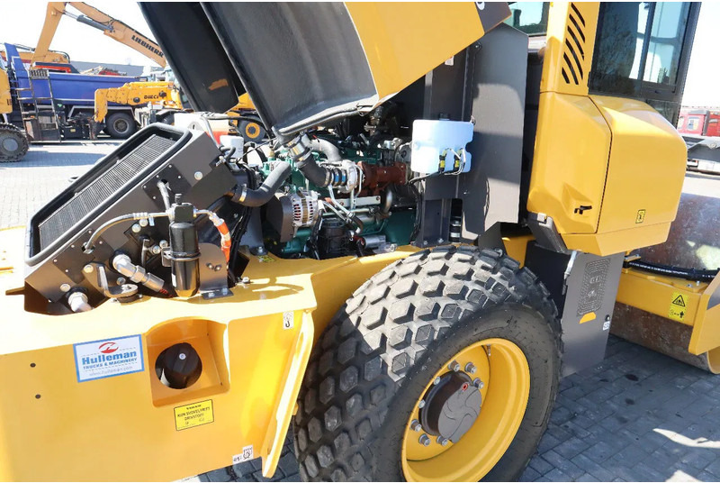 Zakup Volvo SD75B | SD 75 B | NEW / UNUSED | 1 YEAR WARRANTY Volvo SD75B | SD 75 B | NEW / UNUSED | 1 YEAR WARRANTY: slika Zakup Volvo SD75B | SD 75 B | NEW / UNUSED | 1 YEAR WARRANTY Volvo SD75B | SD 75 B | NEW / UNUSED | 1 YEAR WARRANTY