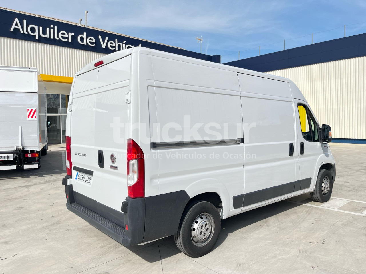 FIAT DUCATO 130.35 - Dostavno vozilo sa zatvorenim sandukom: slika FIAT DUCATO 130.35 - Dostavno vozilo sa zatvorenim sandukom FIAT DUCATO 130.35 - Dostavno vozilo sa zatvorenim sandukom: slika FIAT DUCATO 130.35 - Dostavno vozilo sa zatvorenim sandukom