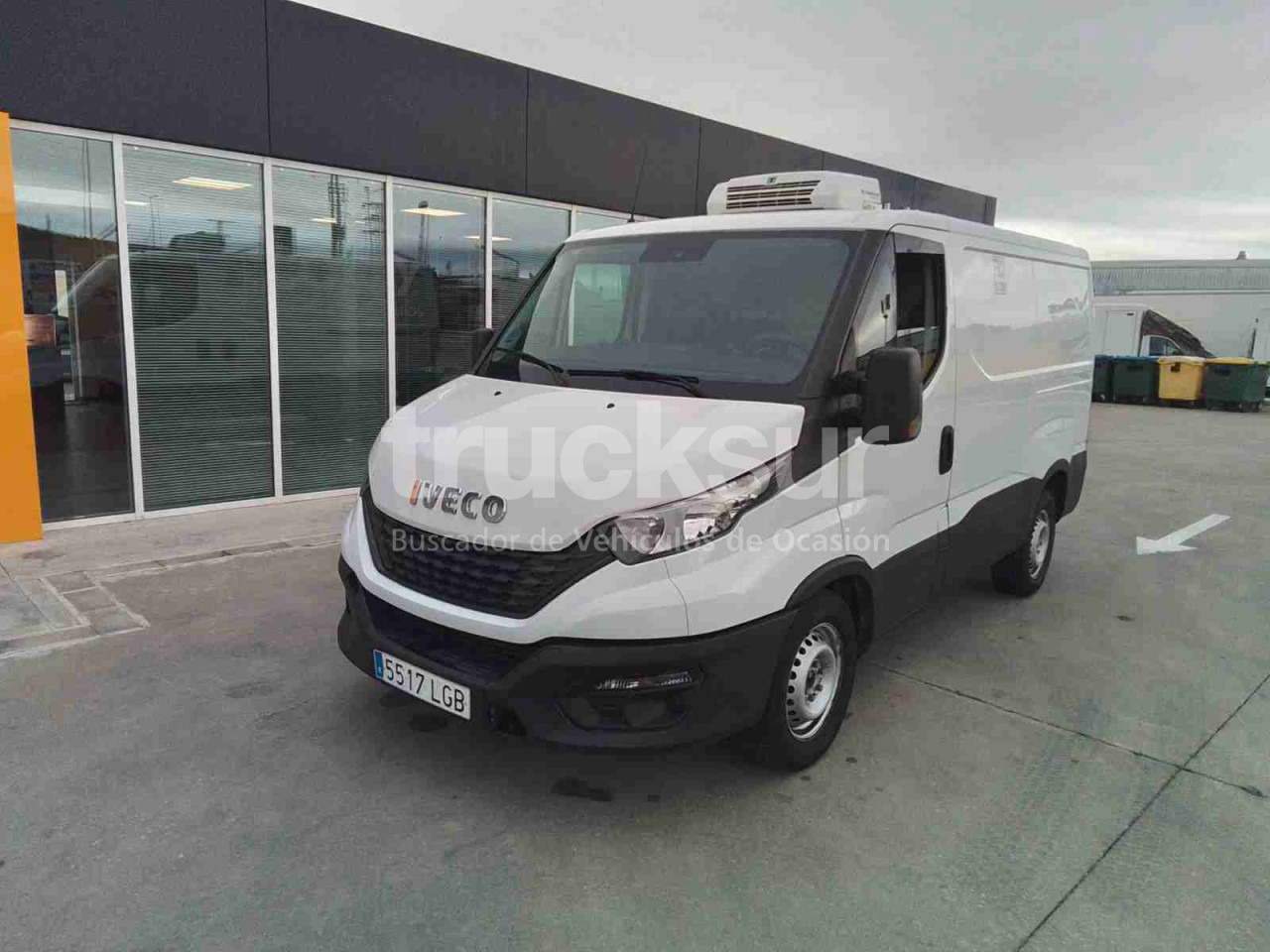 IVECO 35S14 FRC-X - Dostavno vozilo hladnjača: slika IVECO 35S14 FRC-X - Dostavno vozilo hladnjača IVECO 35S14 FRC-X - Dostavno vozilo hladnjača: slika IVECO 35S14 FRC-X - Dostavno vozilo hladnjača