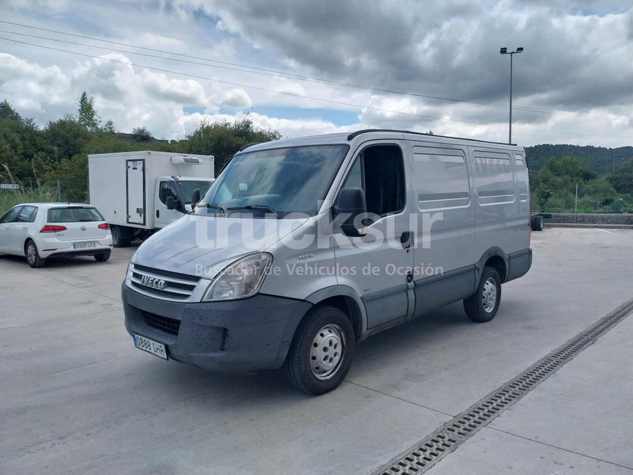 IVECO DAILY 35S12 7M3 - Dostavno vozilo sa zatvorenim sandukom: slika IVECO DAILY 35S12 7M3 - Dostavno vozilo sa zatvorenim sandukom IVECO DAILY 35S12 7M3 - Dostavno vozilo sa zatvorenim sandukom: slika IVECO DAILY 35S12 7M3 - Dostavno vozilo sa zatvorenim sandukom
