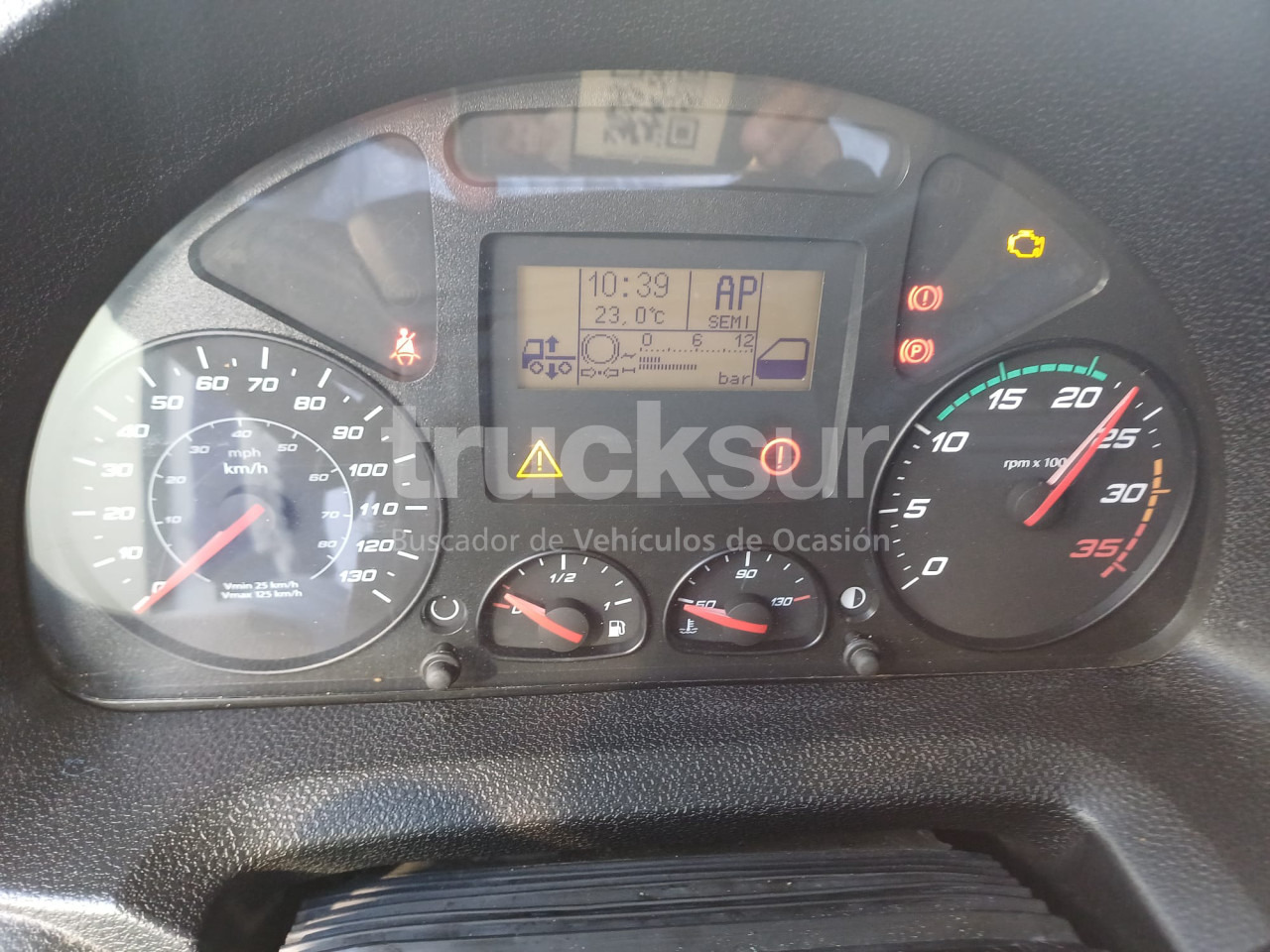 Kamion hladnjača IVECO EUROCARGO ML 180E32/FP: slika Kamion hladnjača IVECO EUROCARGO ML 180E32/FP