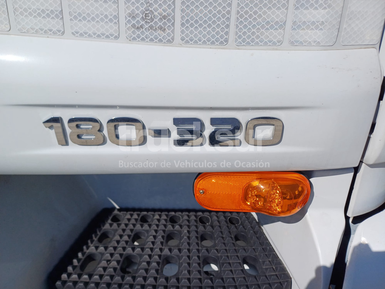 IVECO EUROCARGO ML 180E32/FP - Kamion hladnjača: slika IVECO EUROCARGO ML 180E32/FP - Kamion hladnjača IVECO EUROCARGO ML 180E32/FP - Kamion hladnjača: slika IVECO EUROCARGO ML 180E32/FP - Kamion hladnjača