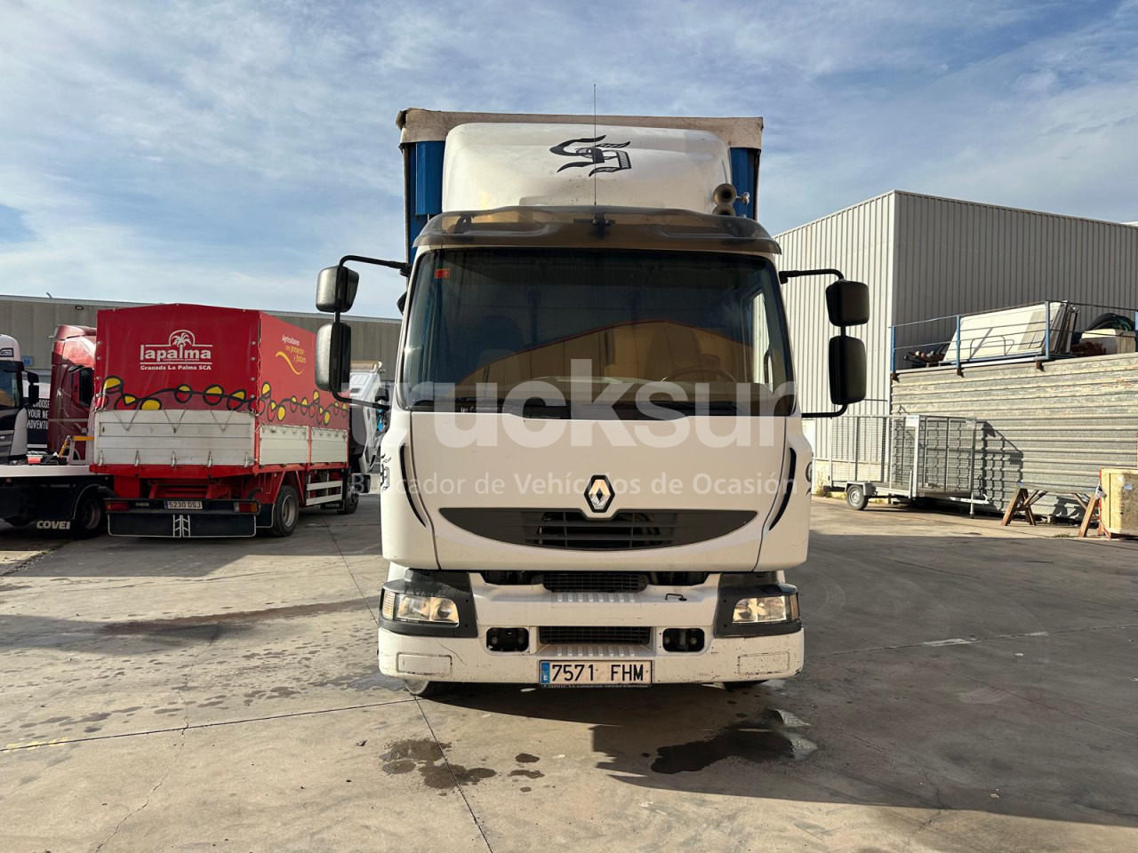 RENAULT 270 16C - Kamion s ceradom: slika RENAULT 270 16C - Kamion s ceradom RENAULT 270 16C - Kamion s ceradom: slika RENAULT 270 16C - Kamion s ceradom