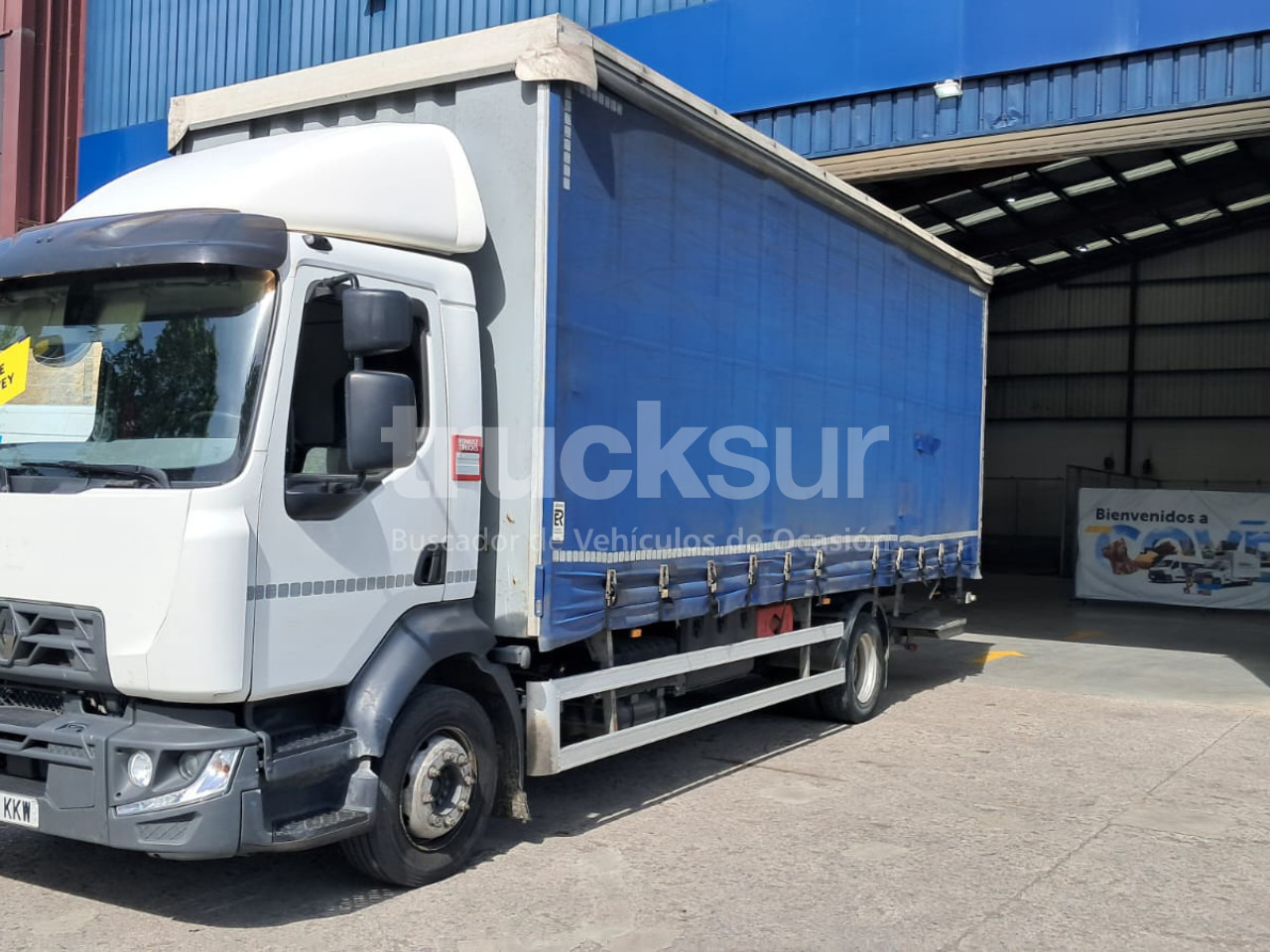 RENAULT D 12.210 SEMITAULINER - Kamion s ceradom: slika RENAULT D 12.210 SEMITAULINER - Kamion s ceradom RENAULT D 12.210 SEMITAULINER - Kamion s ceradom: slika RENAULT D 12.210 SEMITAULINER - Kamion s ceradom