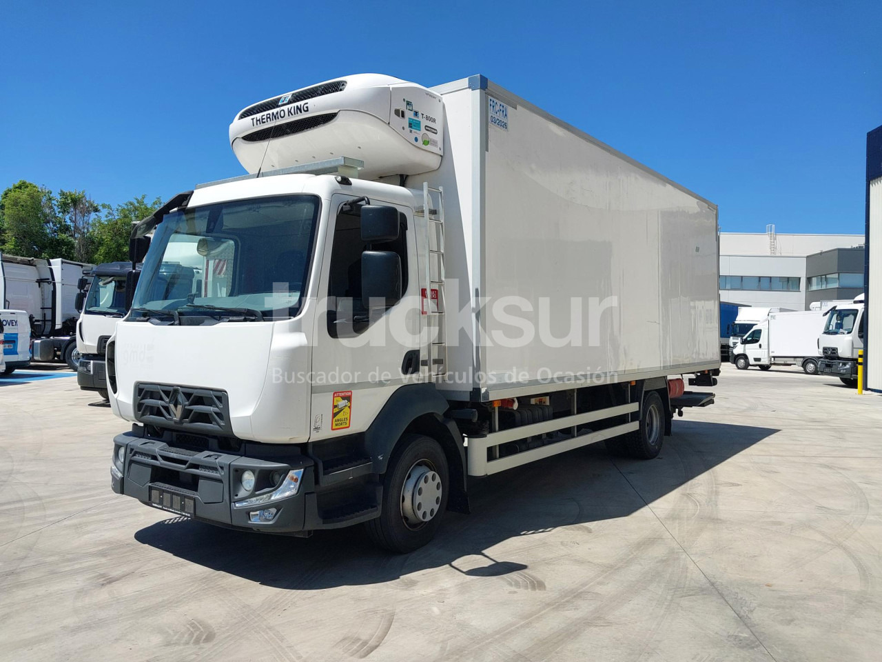 RENAULT D13.240 - Kamion hladnjača: slika RENAULT D13.240 - Kamion hladnjača RENAULT D13.240 - Kamion hladnjača: slika RENAULT D13.240 - Kamion hladnjača