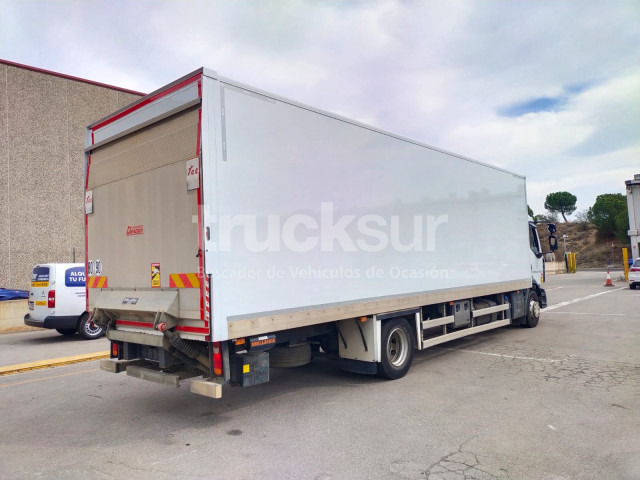 RENAULT D16.250 - Kamion sandučar: slika RENAULT D16.250 - Kamion sandučar RENAULT D16.250 - Kamion sandučar: slika RENAULT D16.250 - Kamion sandučar