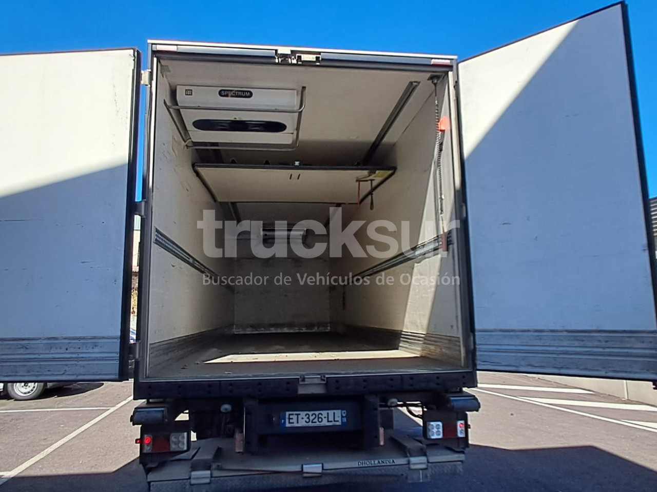 RENAULT D320.18 - Kamion hladnjača: slika RENAULT D320.18 - Kamion hladnjača RENAULT D320.18 - Kamion hladnjača: slika RENAULT D320.18 - Kamion hladnjača