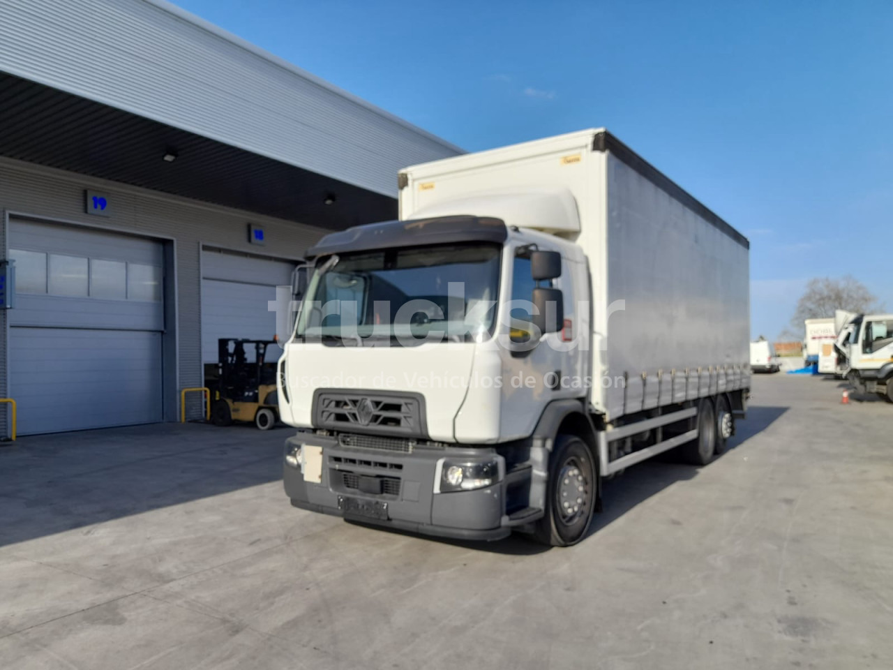 RENAULT D320.26 ejes 6x2*4 - Kamion s ceradom: slika RENAULT D320.26 ejes 6x2*4 - Kamion s ceradom RENAULT D320.26 ejes 6x2*4 - Kamion s ceradom: slika RENAULT D320.26 ejes 6x2*4 - Kamion s ceradom