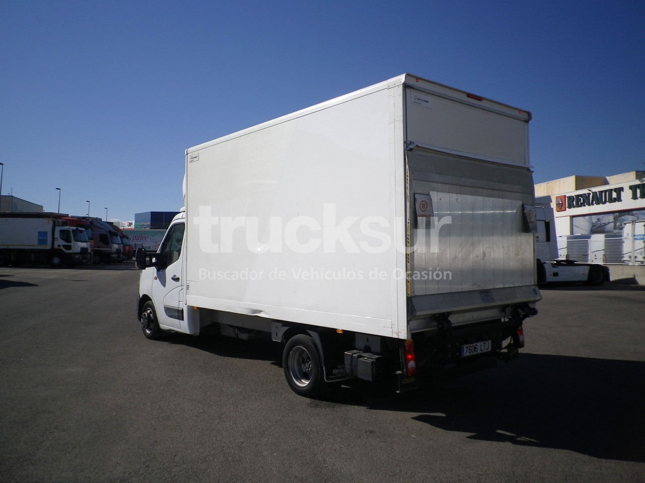 RENAULT MASTER 165.35 GV - Dostavno vozilo sa zatvorenim sandukom: slika RENAULT MASTER 165.35 GV - Dostavno vozilo sa zatvorenim sandukom RENAULT MASTER 165.35 GV - Dostavno vozilo sa zatvorenim sandukom: slika RENAULT MASTER 165.35 GV - Dostavno vozilo sa zatvorenim sandukom