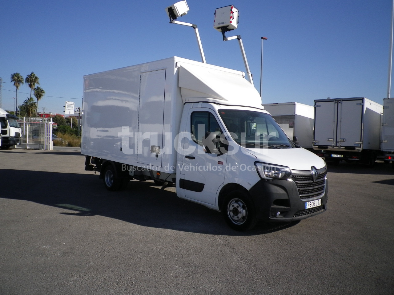 RENAULT MASTER 165.35 GV - Dostavno vozilo sa zatvorenim sandukom: slika RENAULT MASTER 165.35 GV - Dostavno vozilo sa zatvorenim sandukom RENAULT MASTER 165.35 GV - Dostavno vozilo sa zatvorenim sandukom: slika RENAULT MASTER 165.35 GV - Dostavno vozilo sa zatvorenim sandukom
