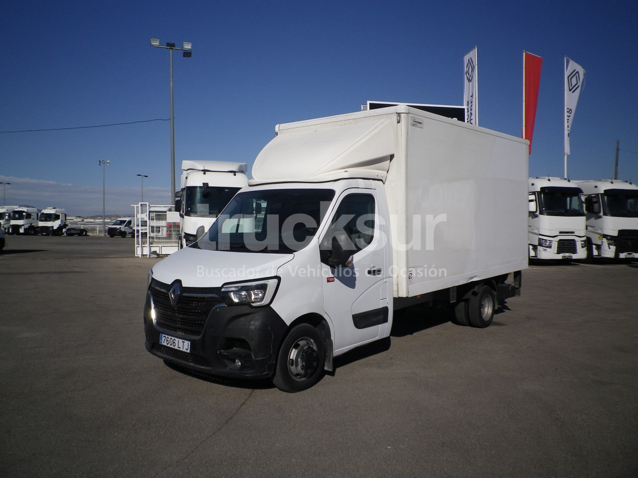 RENAULT MASTER 165.35 GV - Dostavno vozilo sa zatvorenim sandukom: slika RENAULT MASTER 165.35 GV - Dostavno vozilo sa zatvorenim sandukom RENAULT MASTER 165.35 GV - Dostavno vozilo sa zatvorenim sandukom: slika RENAULT MASTER 165.35 GV - Dostavno vozilo sa zatvorenim sandukom