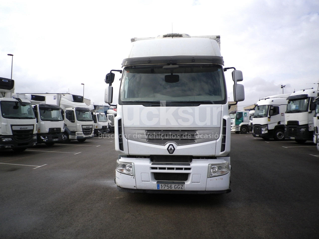 RENAULT PREMIUM 370 DXI REMOLCADOR - Kamion sandučar: slika RENAULT PREMIUM 370 DXI REMOLCADOR - Kamion sandučar RENAULT PREMIUM 370 DXI REMOLCADOR - Kamion sandučar: slika RENAULT PREMIUM 370 DXI REMOLCADOR - Kamion sandučar
