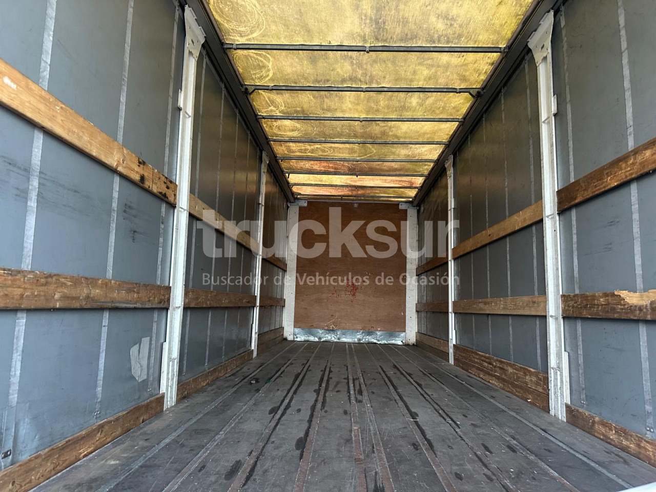 Kamion s ceradom SCANIA P280.26 ejes 6x2*4: slika Kamion s ceradom SCANIA P280.26 ejes 6x2*4 Kamion s ceradom SCANIA P280.26 ejes 6x2*4: slika Kamion s ceradom SCANIA P280.26 ejes 6x2*4