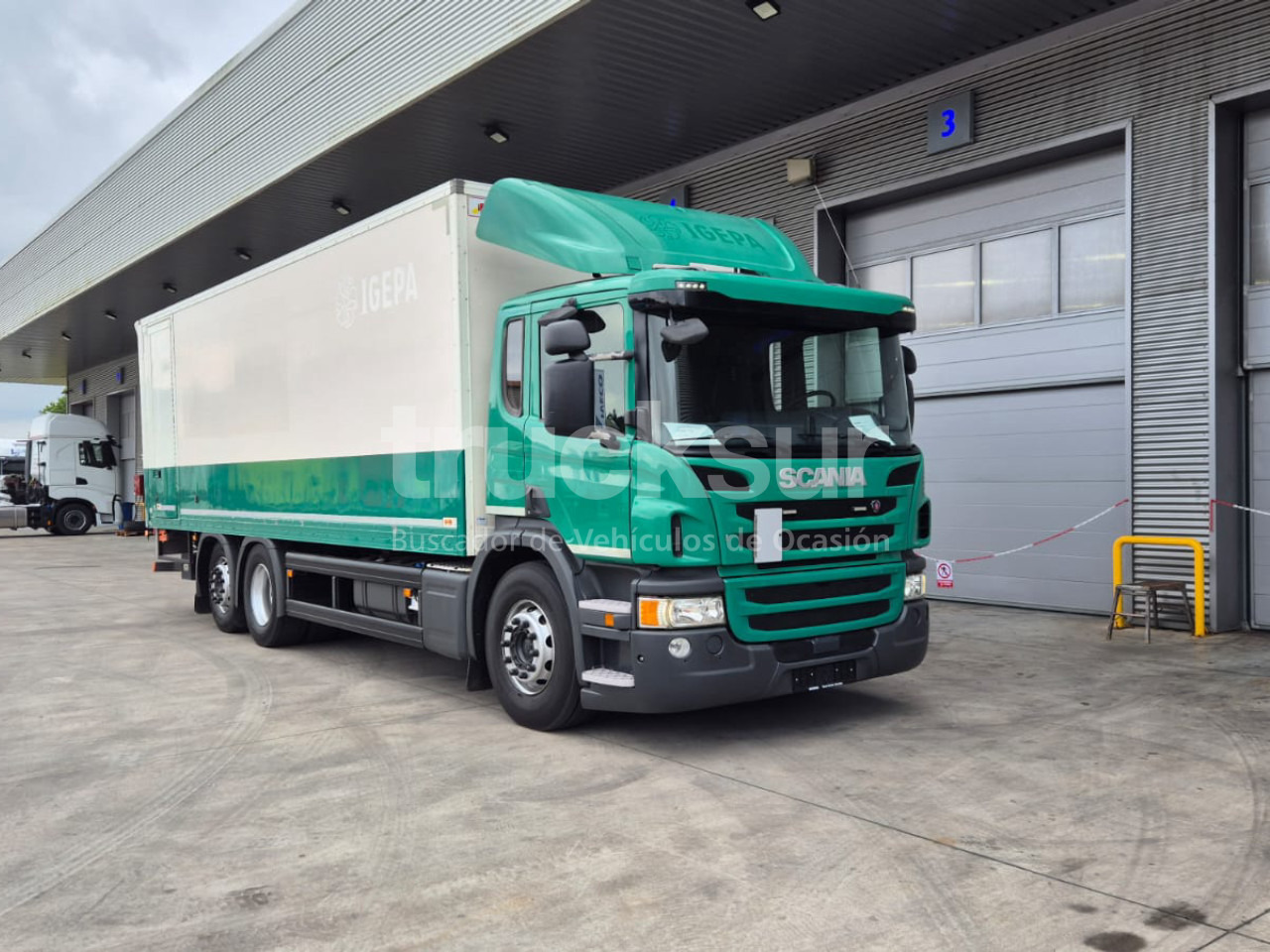 SCANIA P320.26 ejes 6x2*4 - Kamion s ceradom: slika SCANIA P320.26 ejes 6x2*4 - Kamion s ceradom SCANIA P320.26 ejes 6x2*4 - Kamion s ceradom: slika SCANIA P320.26 ejes 6x2*4 - Kamion s ceradom