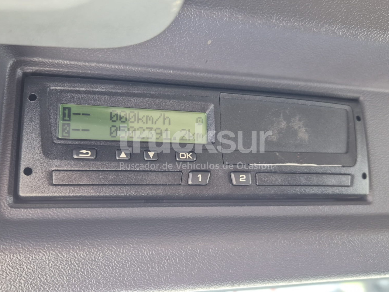 Kamion s ceradom SCANIA P320: slika Kamion s ceradom SCANIA P320 Kamion s ceradom SCANIA P320: slika Kamion s ceradom SCANIA P320