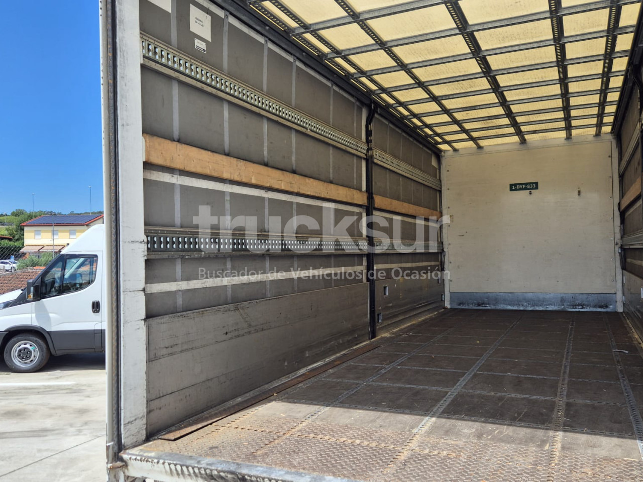 Kamion s ceradom SCANIA P320: slika Kamion s ceradom SCANIA P320 Kamion s ceradom SCANIA P320: slika Kamion s ceradom SCANIA P320