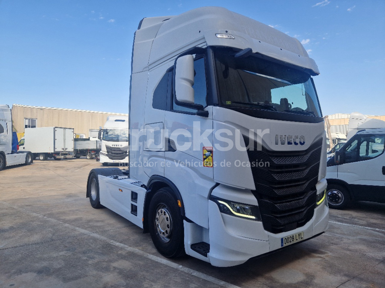 IVECO S-WAY AS440S49T/P - Tegljač: slika IVECO S-WAY AS440S49T/P - Tegljač IVECO S-WAY AS440S49T/P - Tegljač: slika IVECO S-WAY AS440S49T/P - Tegljač