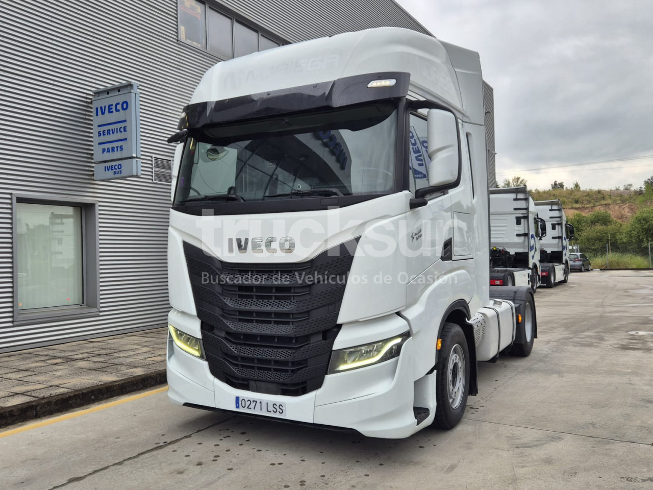 IVECO S-WAY AS440S51T/P - Tegljač: slika IVECO S-WAY AS440S51T/P - Tegljač IVECO S-WAY AS440S51T/P - Tegljač: slika IVECO S-WAY AS440S51T/P - Tegljač