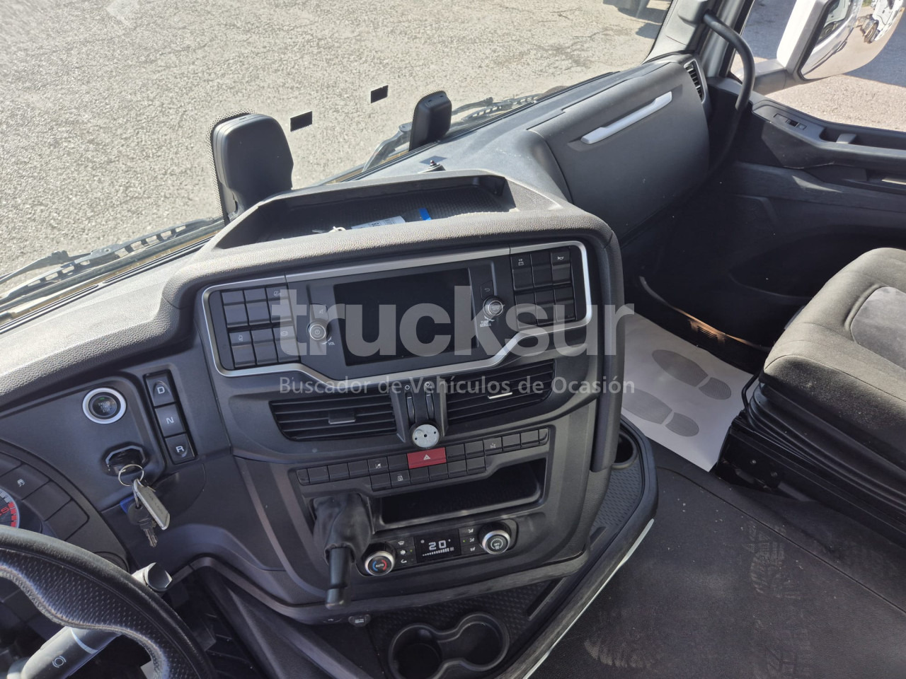 Tegljač IVECO S-WAY AS440S51T/P: slika Tegljač IVECO S-WAY AS440S51T/P