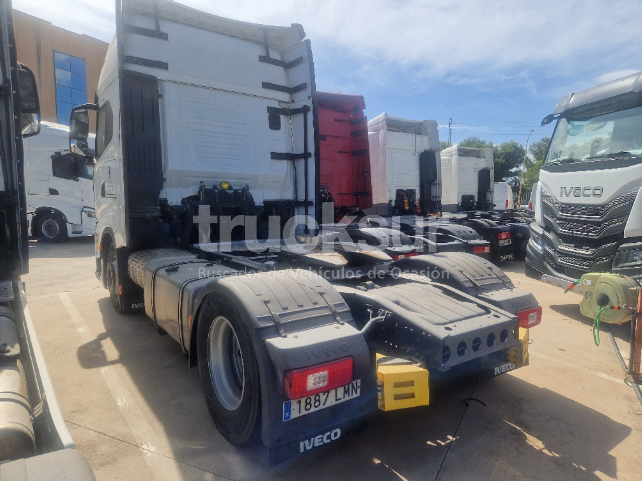 IVECO S-WAY AS440S51T/P - Tegljač: slika IVECO S-WAY AS440S51T/P - Tegljač IVECO S-WAY AS440S51T/P - Tegljač: slika IVECO S-WAY AS440S51T/P - Tegljač