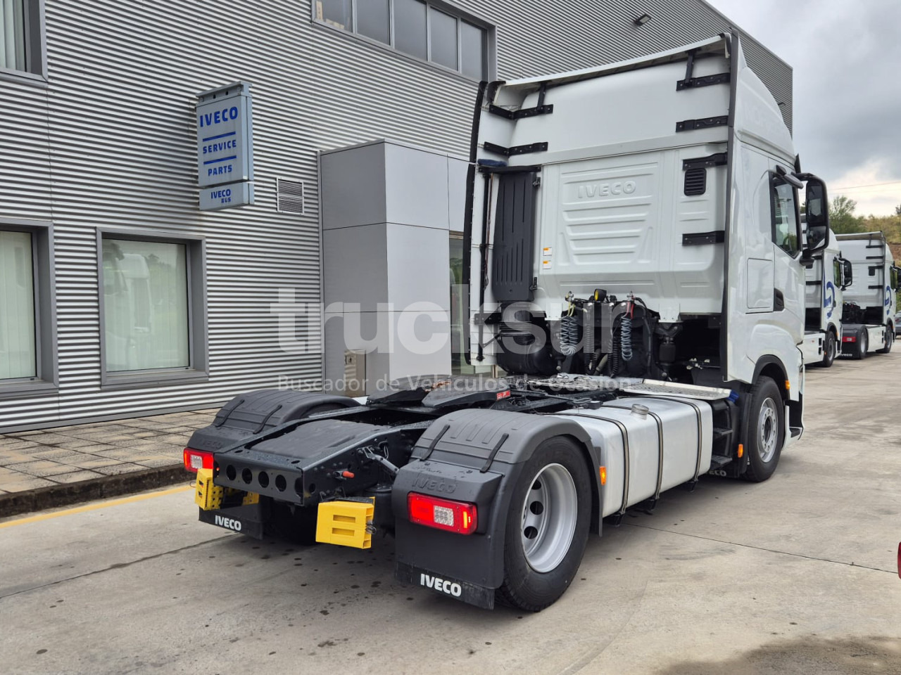 IVECO S-WAY AS440S51T/P - Tegljač: slika IVECO S-WAY AS440S51T/P - Tegljač IVECO S-WAY AS440S51T/P - Tegljač: slika IVECO S-WAY AS440S51T/P - Tegljač