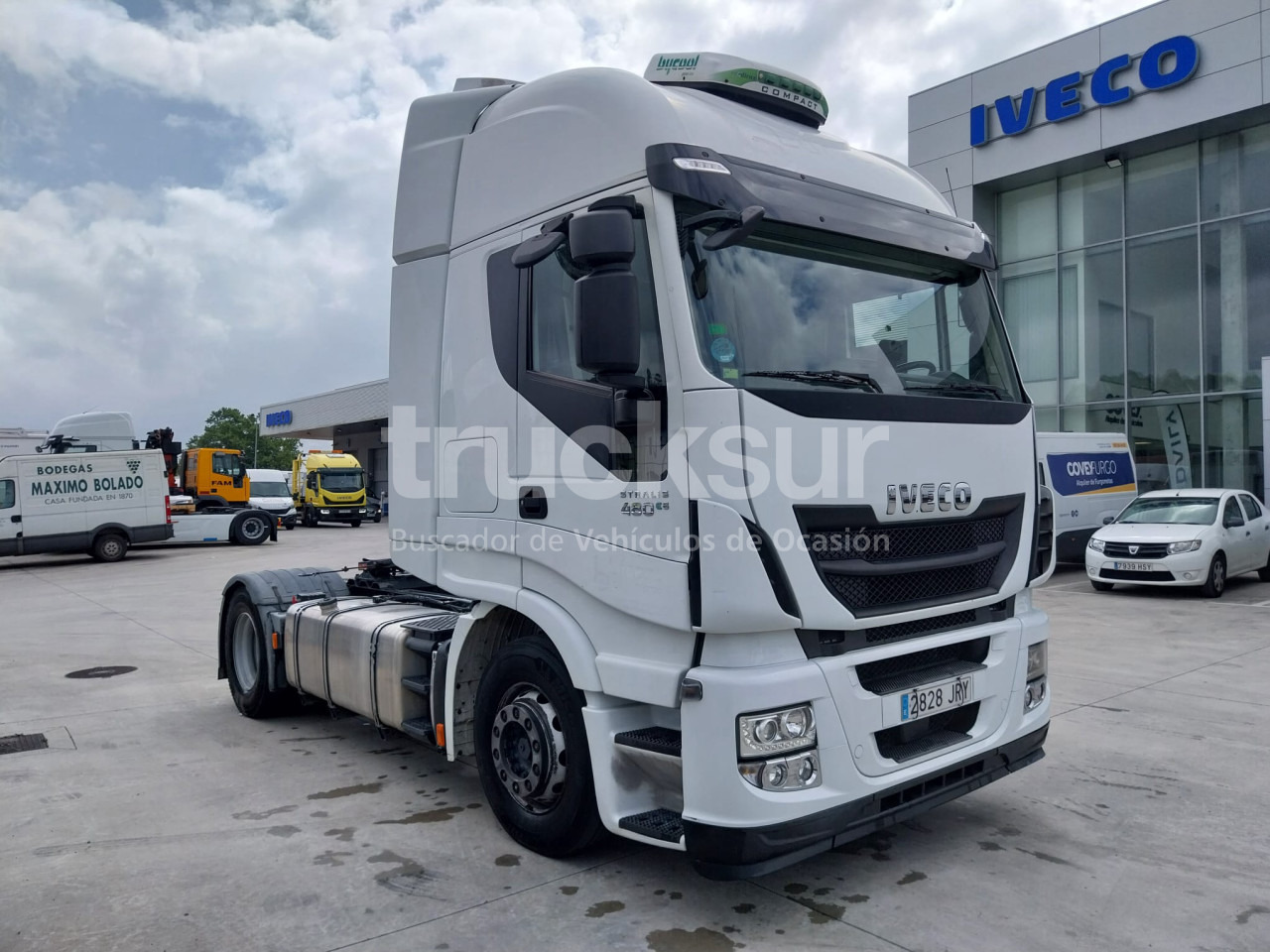 IVECO STRALIS AS440S48T/P - Tegljač: slika IVECO STRALIS AS440S48T/P - Tegljač IVECO STRALIS AS440S48T/P - Tegljač: slika IVECO STRALIS AS440S48T/P - Tegljač
