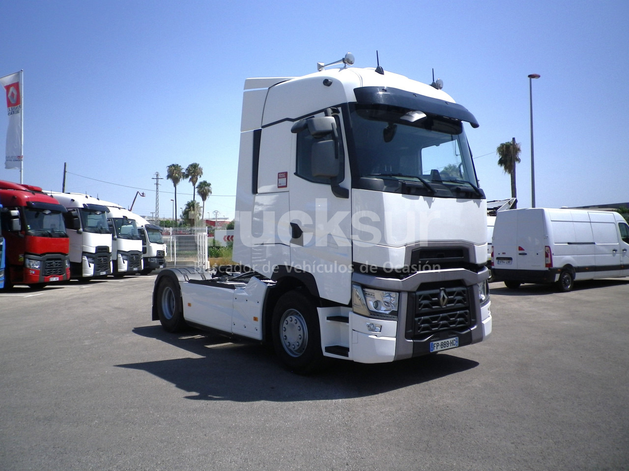 RENAULT T520 HIGH SLEEPER CAB - Tegljač: slika RENAULT T520 HIGH SLEEPER CAB - Tegljač RENAULT T520 HIGH SLEEPER CAB - Tegljač: slika RENAULT T520 HIGH SLEEPER CAB - Tegljač